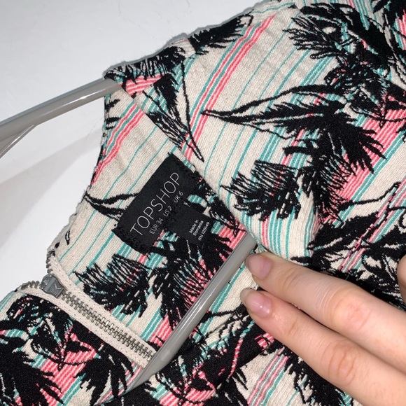 TOPSHOP Cutout Palm Jacquard Dress - Picture 10 of 11